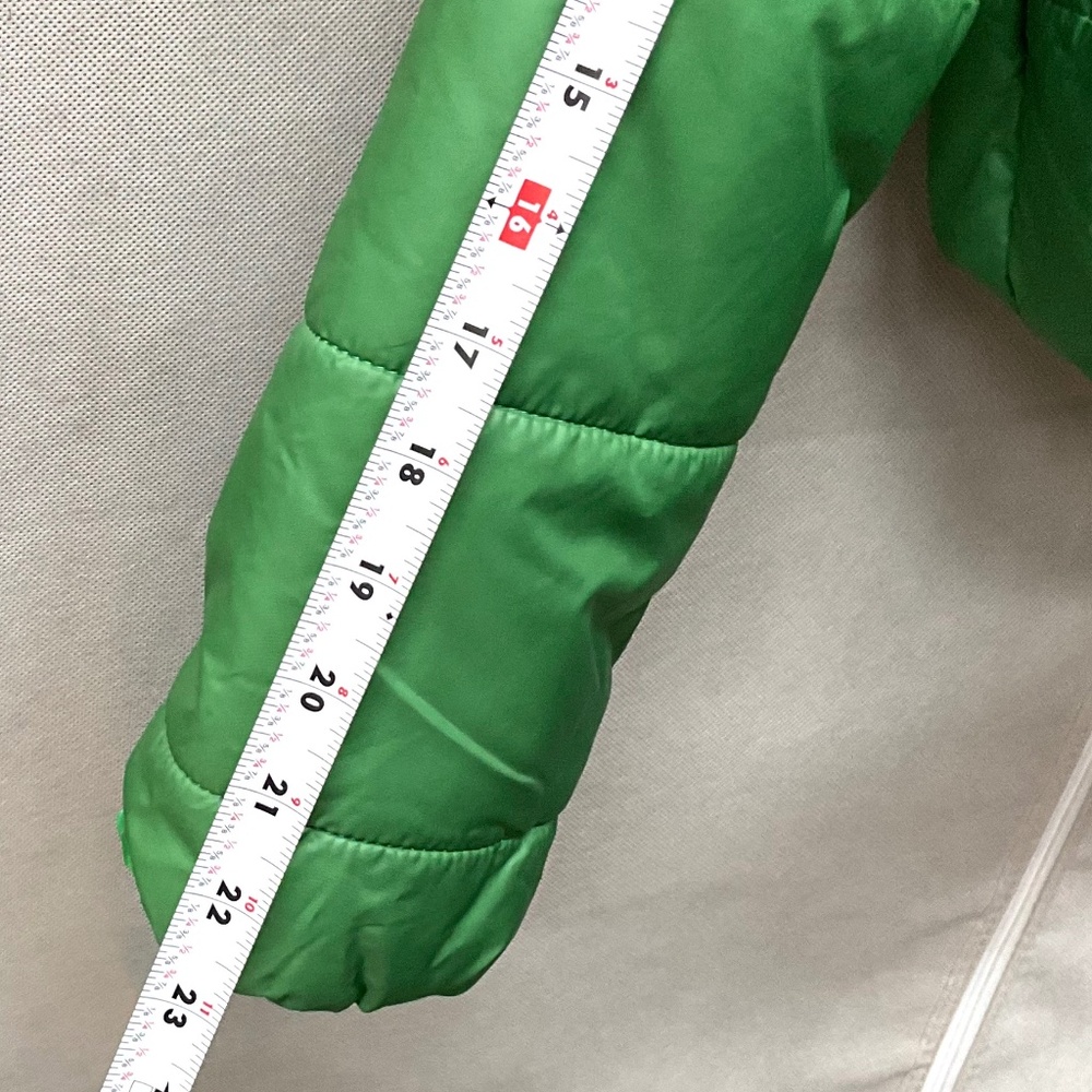 Green Cropped Puffer Jacket NWT – Oversized Ring Zip, High Neck, Y2K Streetwear - Picture 12 of 14